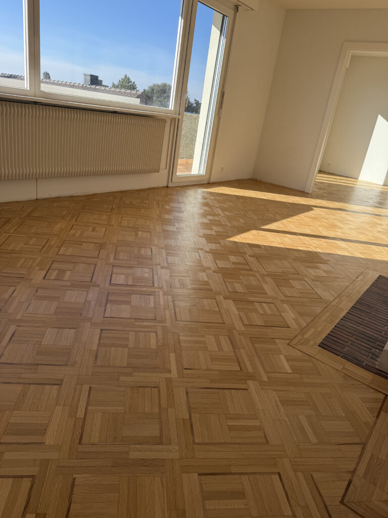 Ponçage & vitrification parquet Versailles